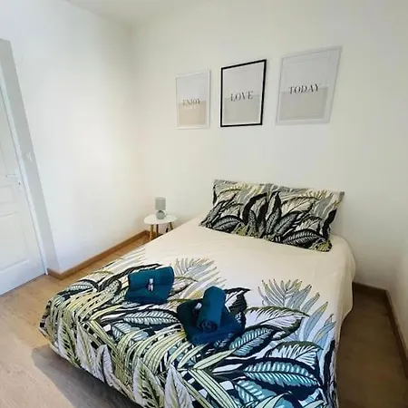 L'echappee Verte Apartment *